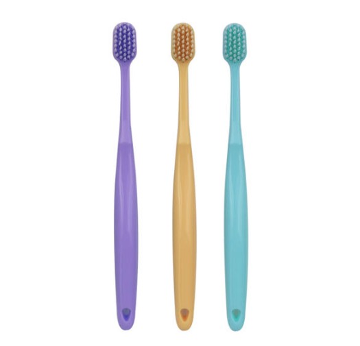 Which specific oral conditions are suitable for this Gum Care Deep Clean Adult Toothbrush?